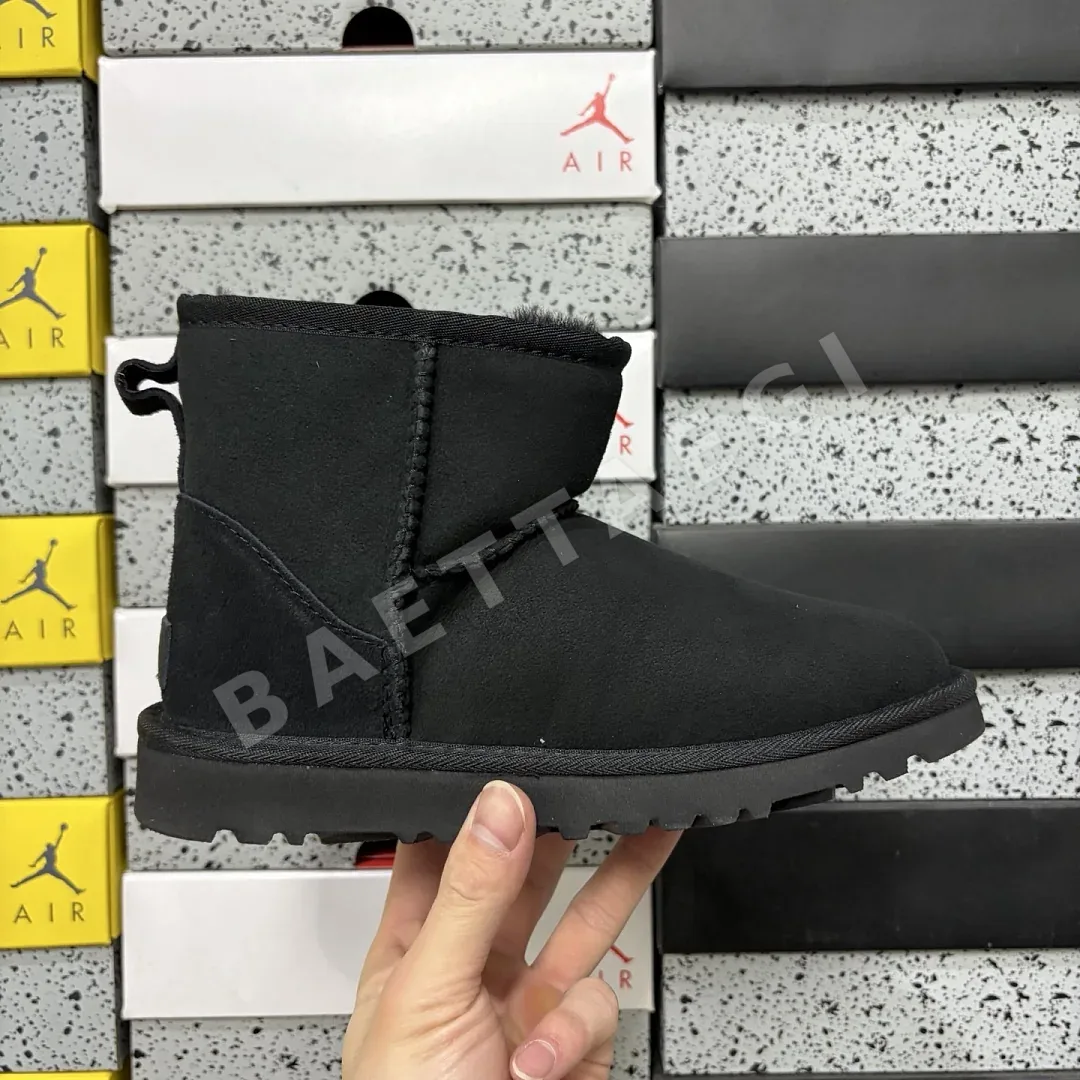 어그 [TOP] 블랙 208858 UGG Classic/Mini 5854 -6222 상세 이미지 2