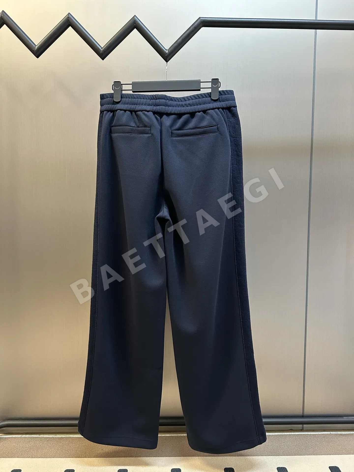 디올 오블리크 패치워크 남성 바지 상세 이미지 4