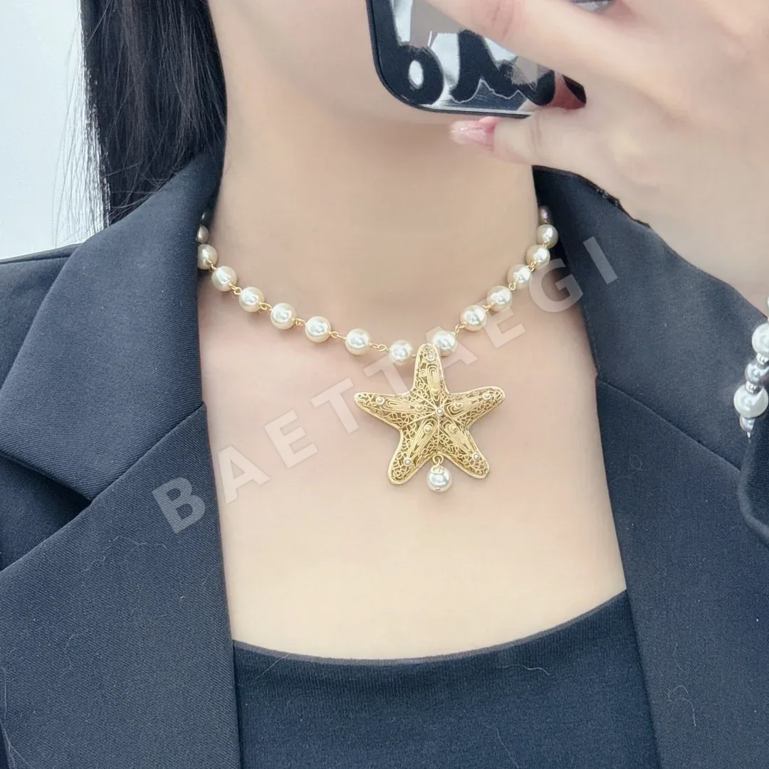 디올 심플 디자인한 여성 목걸이 60449