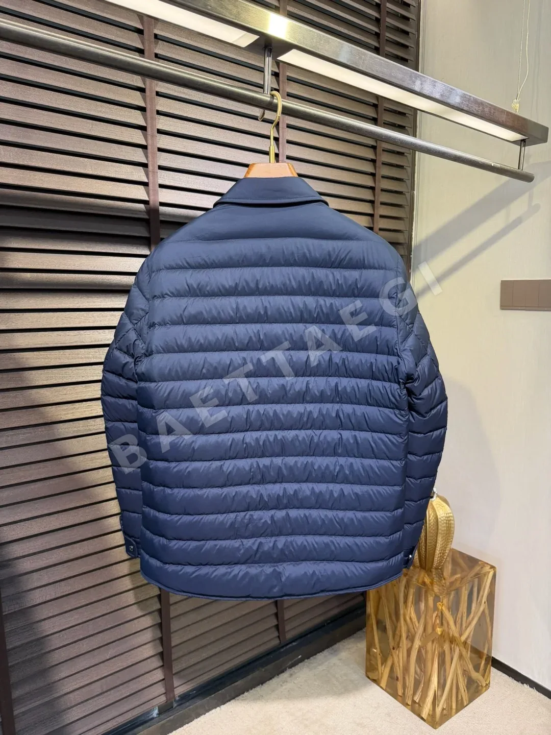 몽클레르 부르동 다운 셔츠 자켓 네이비 M6502 상세 이미지 2