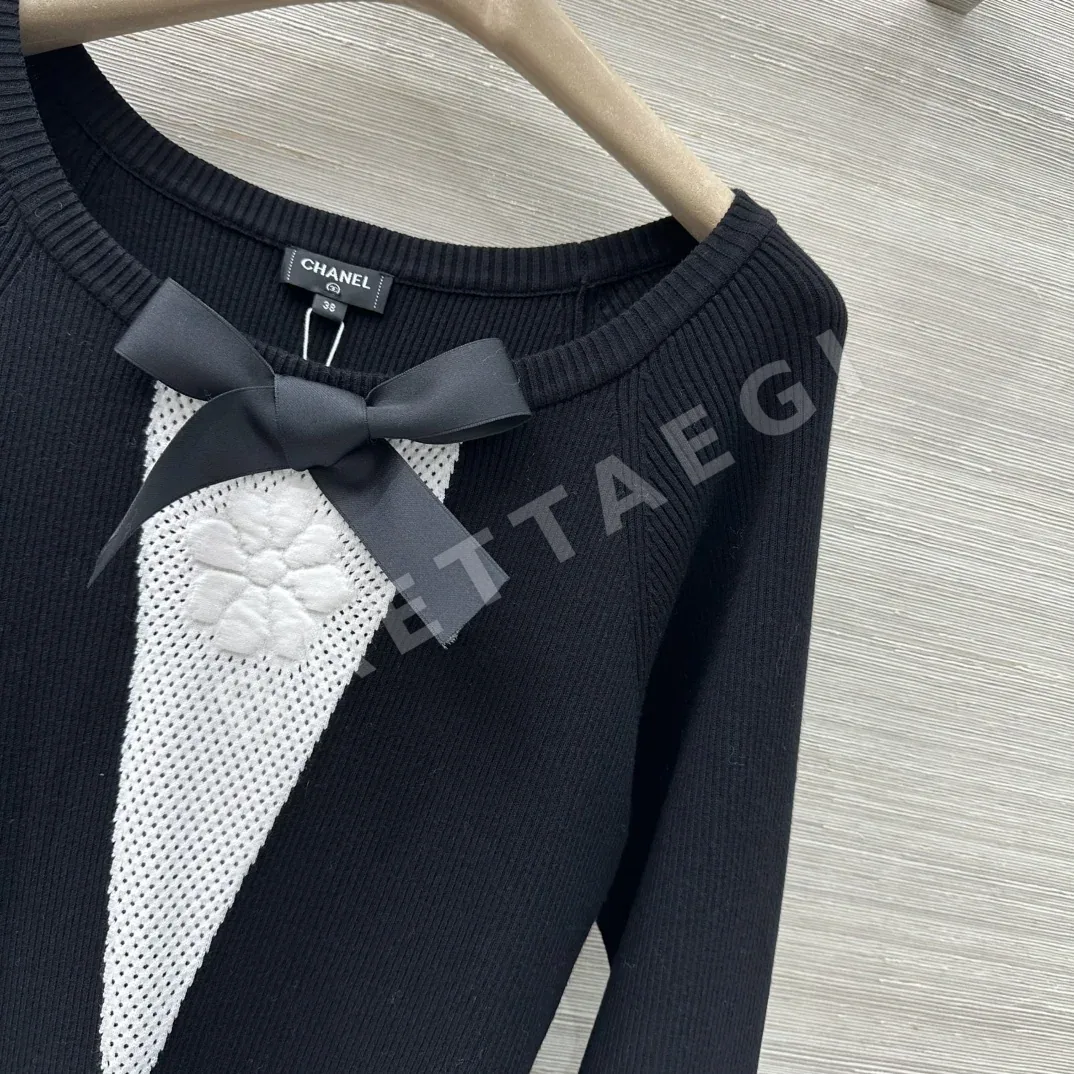 샤넬 까멜리아 3D 리본 니트 원피스 블랙 화이트 상세 이미지 4