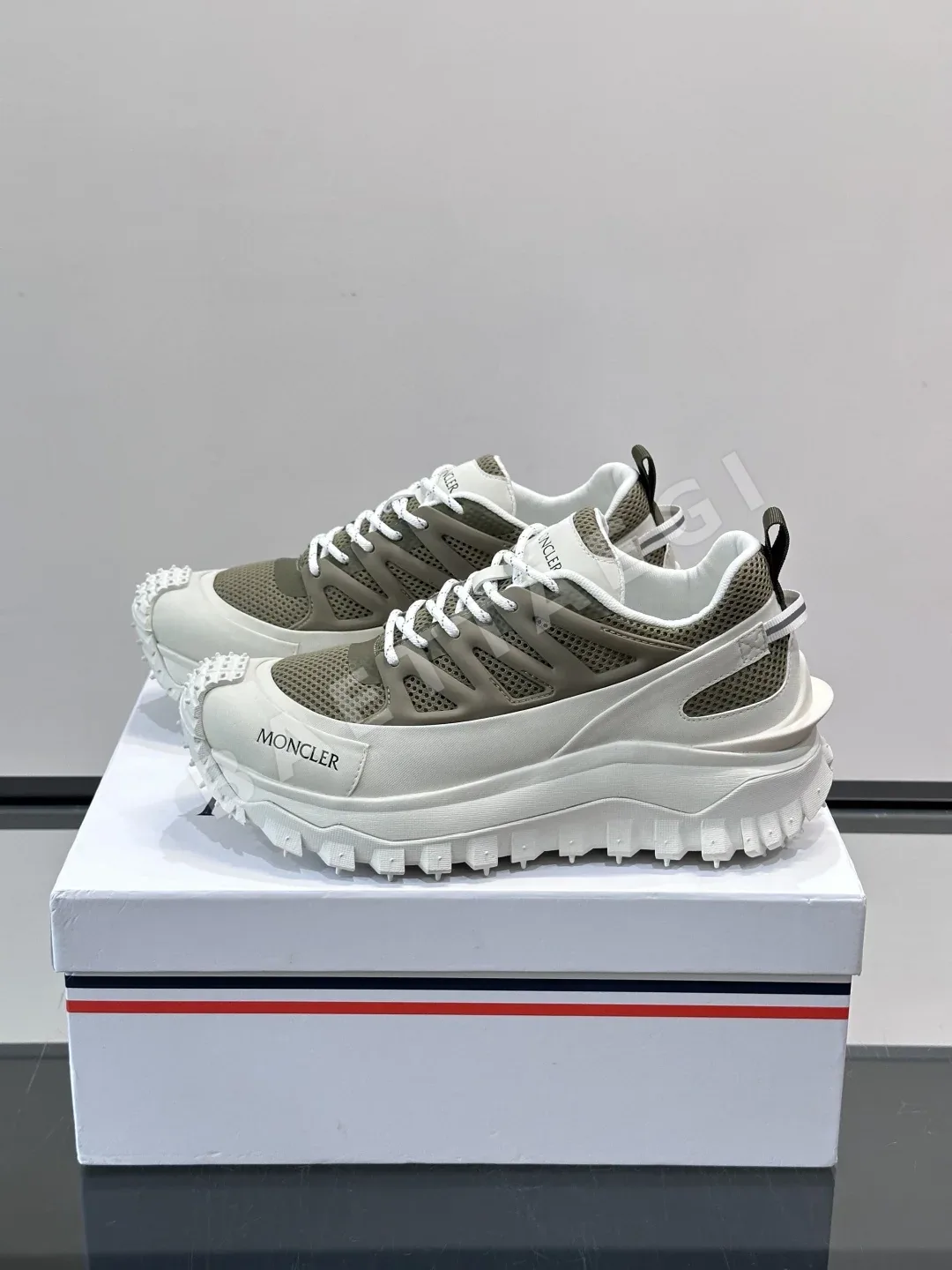 몽클레르 신발 158626 Moncler Sneakers 상세 이미지 3