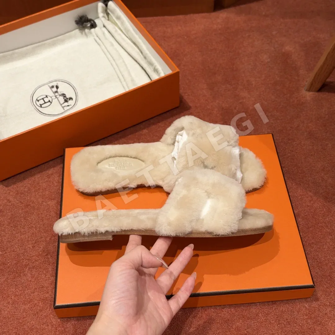 에르메스 오란 샌들 베이지 시프스킨 H 컷아웃 상세 이미지 2