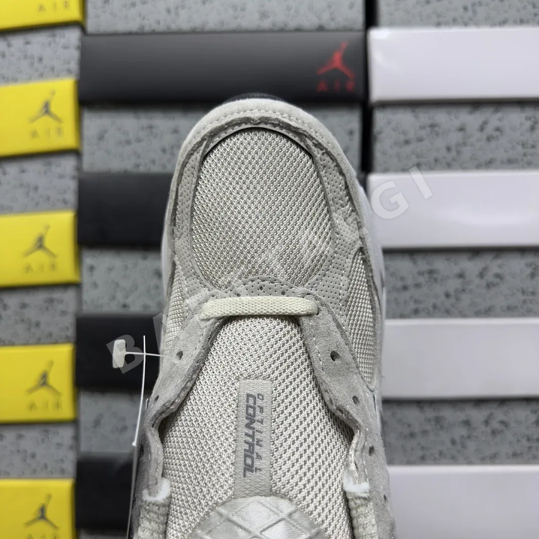 뉴발란스 [ZC] 990v3 MiUSA U990KT3 202252 New Balance 990v3 MiUSA Kith Hallow 상세 이미지 4
