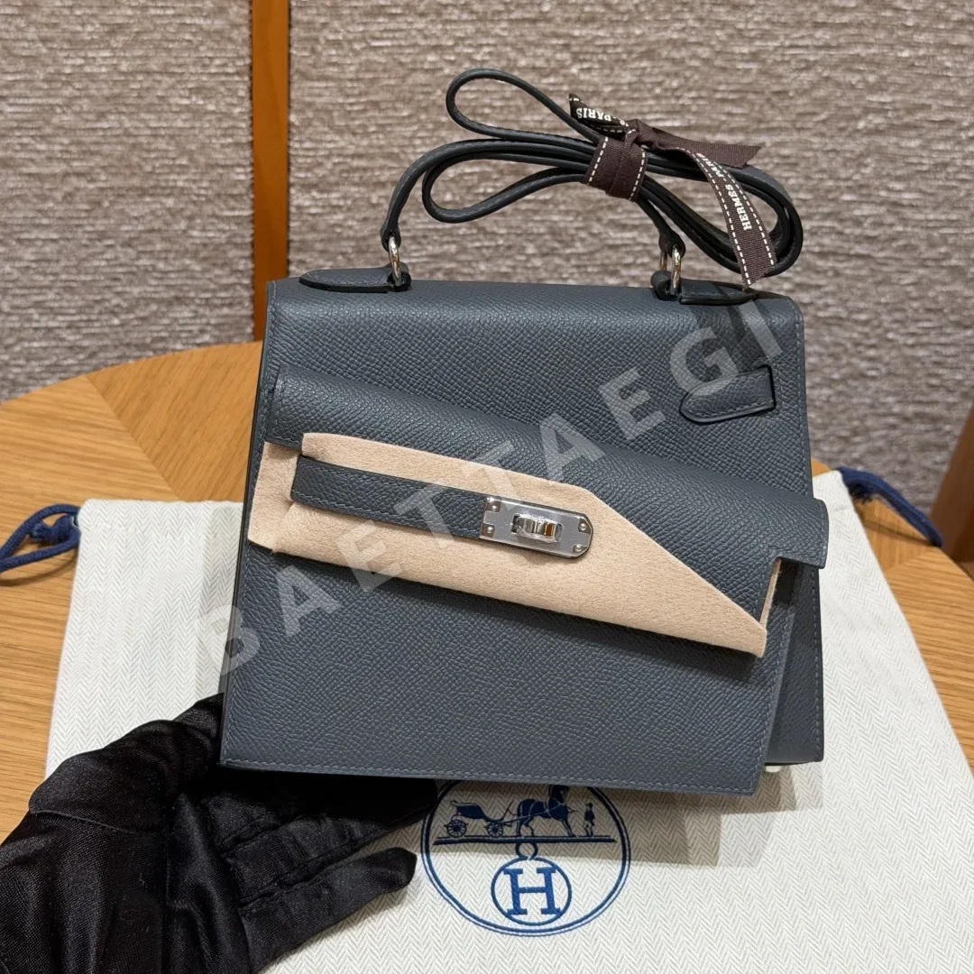 에르메스 켈리백 20 더스티 그레이 실버 하드웨어 상세 이미지 2