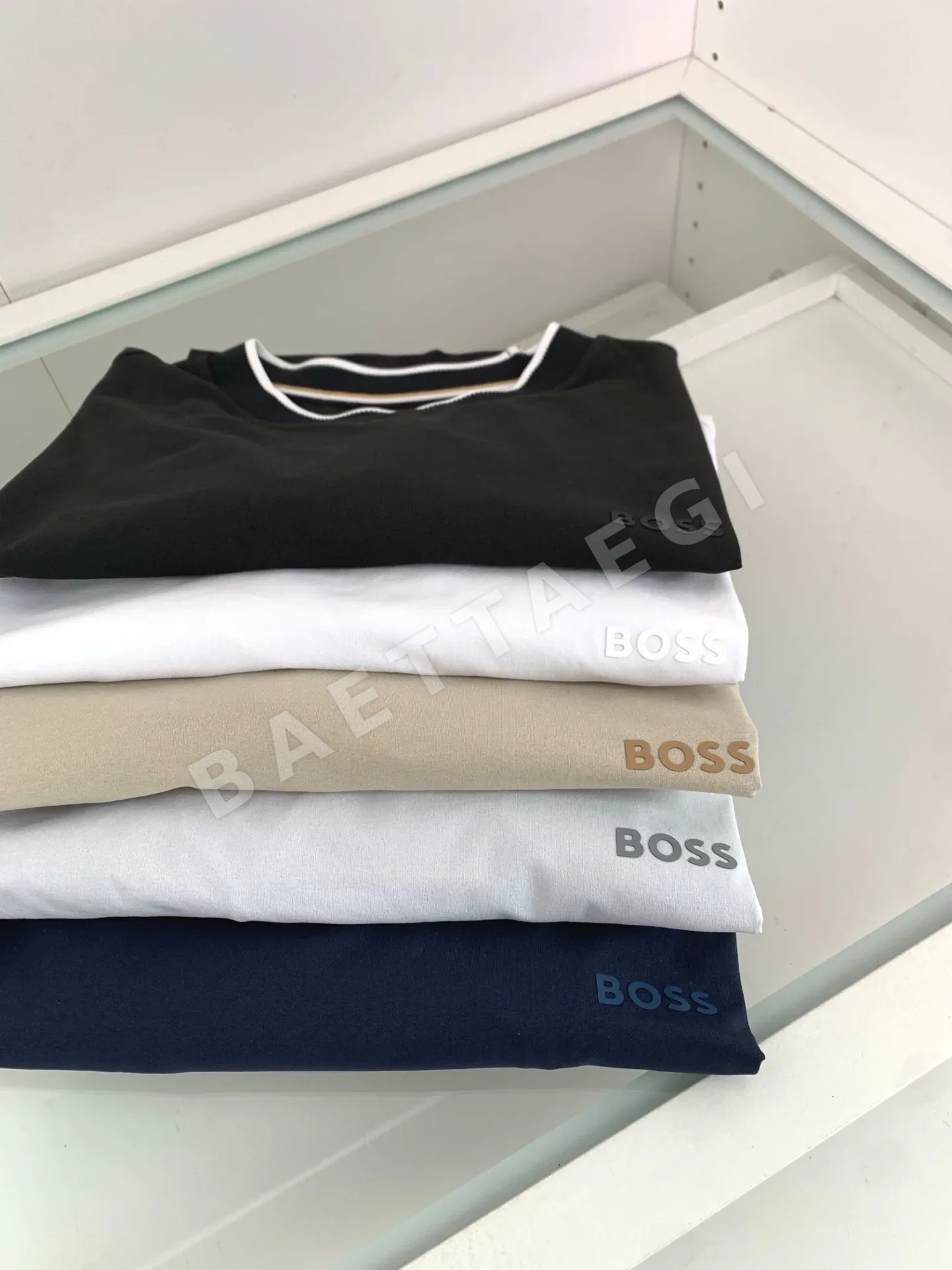 보스 컬러블록 라운드넥 남성 반팔 티셔츠 상세 이미지 18
