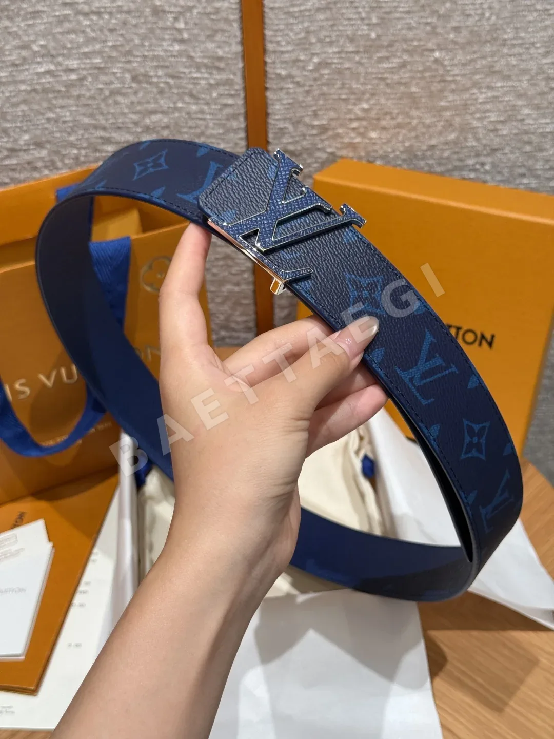루이비통 디멘션 드리프트 40mm 리버시블 벨트 상세 이미지 3