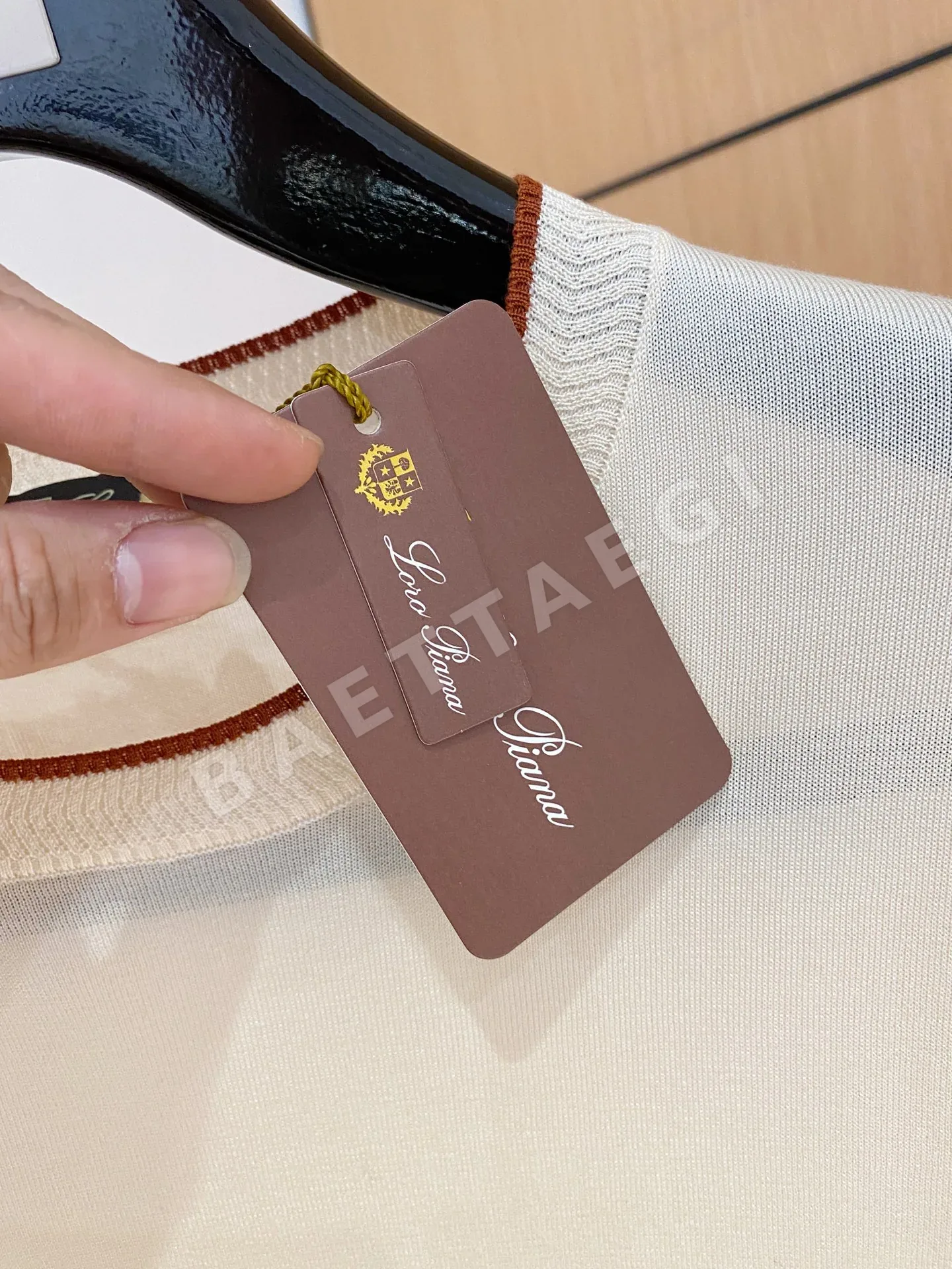 로로피아나 남성 린넨 혼방 반팔 티셔츠 상세 이미지 5