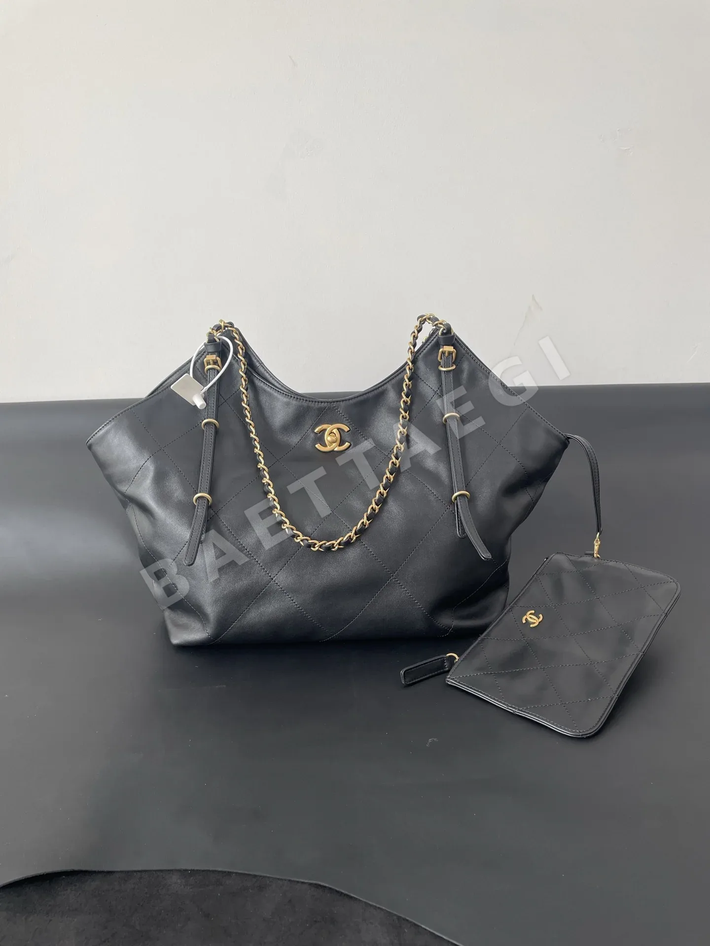 샤넬 토트백 141388