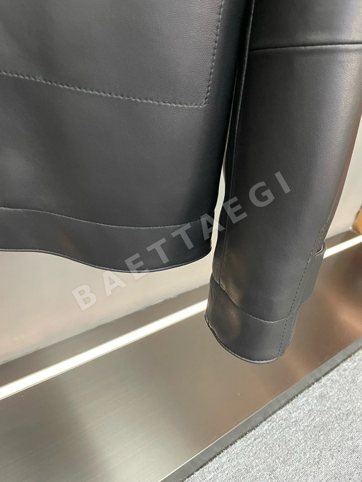에르메스 램스킨 남성 바이커 자켓 상세 이미지 6
