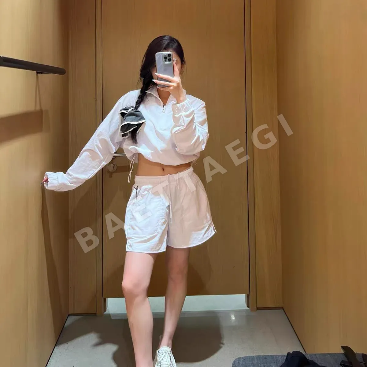 알로 써니 스포츠 지퍼 풀오버 & 반바지 세트 상세 이미지 6