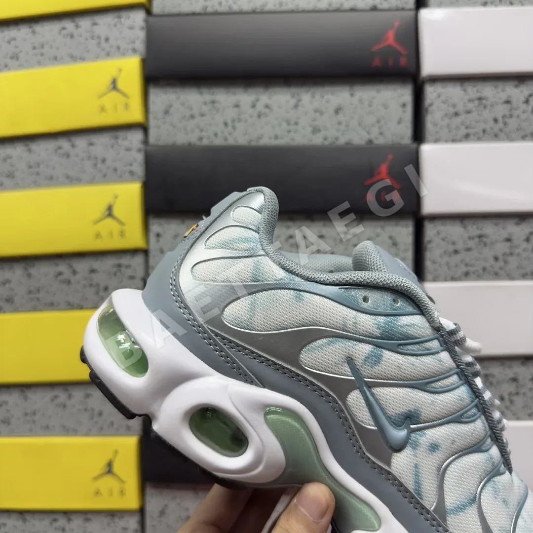 나이키 [BD] 에어 맥스 플러스 블루 화이트 FV0394-300 201905 Nike Air Max Plus Origins Waterway 상세 이미지 5