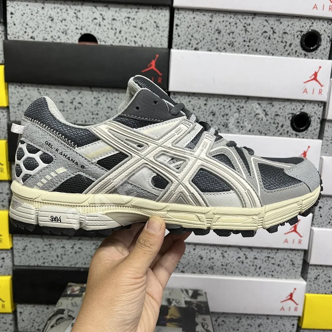아식스 [XY] 젤 카하나 8 1011B109-031 200340 Asics Gel-Kahana 8 상세 이미지 10