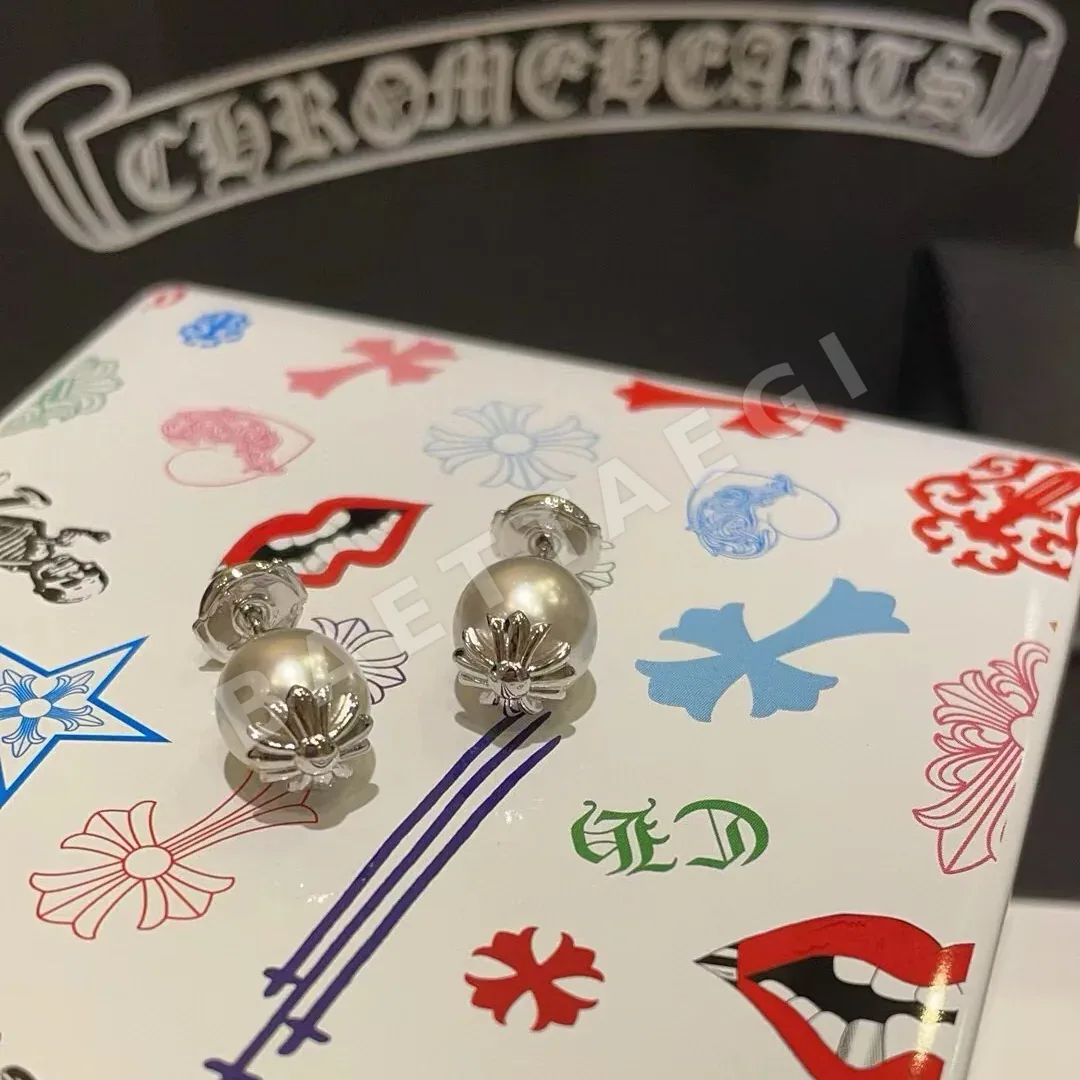 크롬하츠 진주 크로스 귀걸이 상세 이미지 7