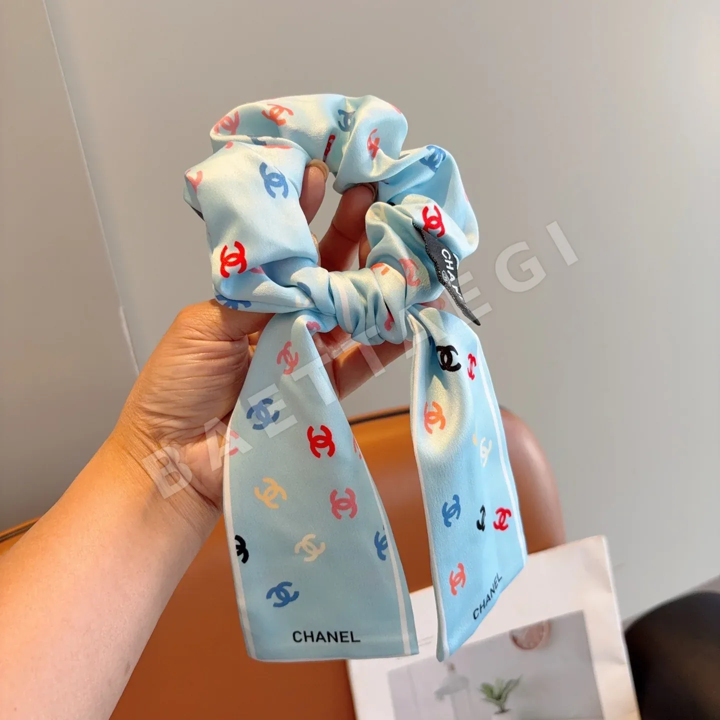 샤넬 리본 로고 장식 헤어 고무줄 상세 이미지 2