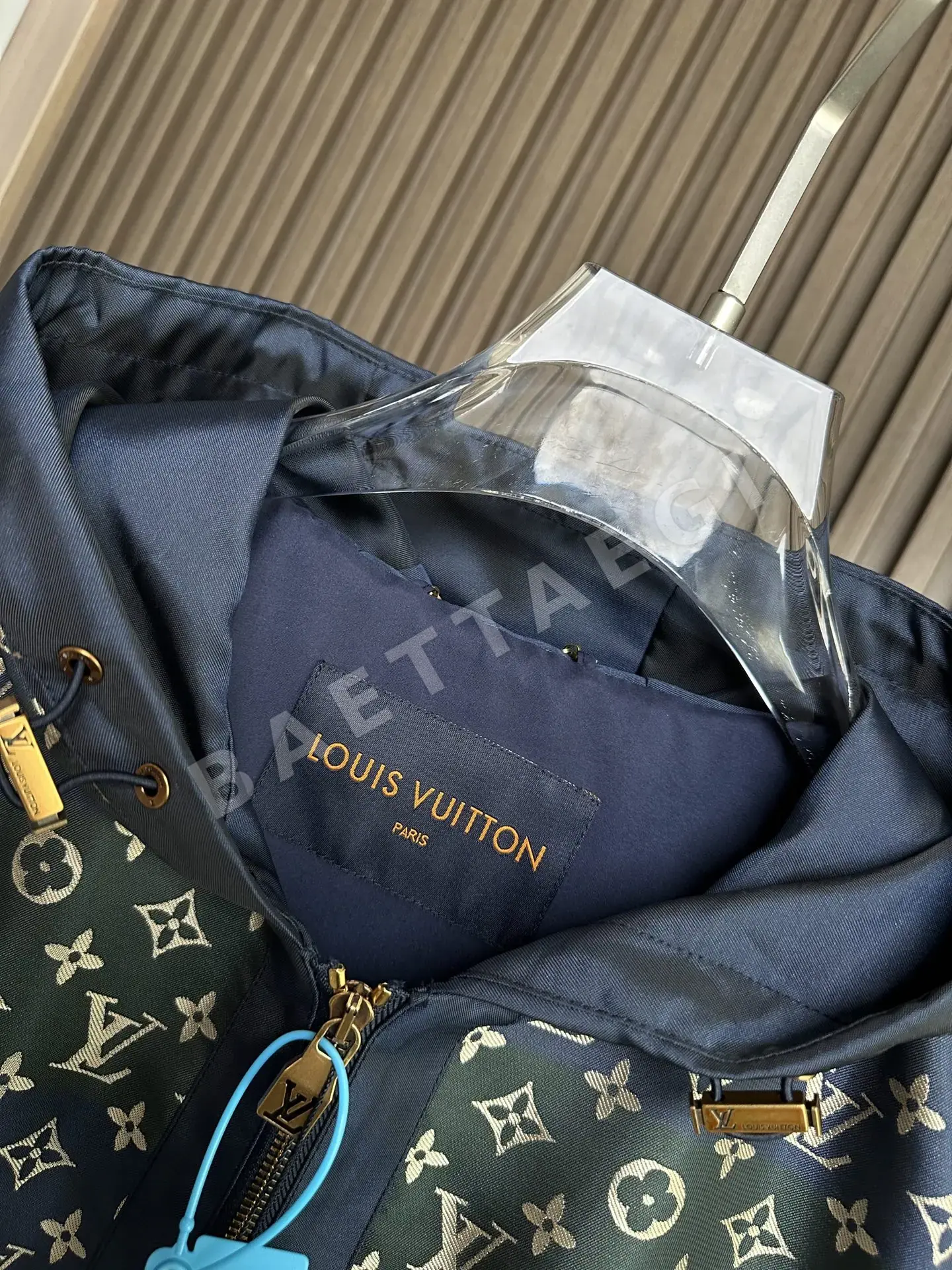 루이비통 네이비 블루 버건디 자켓 상세 이미지 10