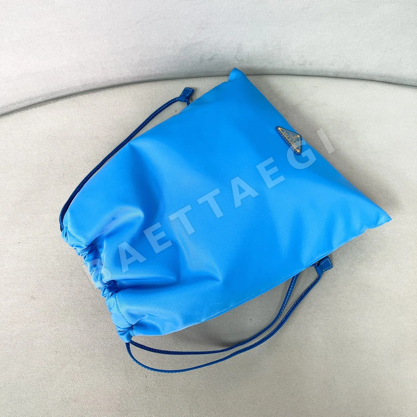 프라다 나일론 클러치 가방 1NK001 상세 이미지 5