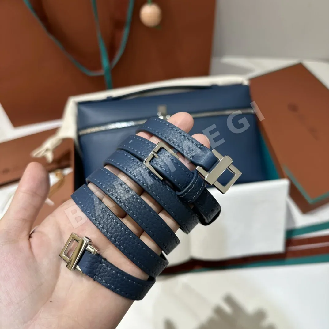 로로피아나 L27 아이리스 블루 핸드백 상세 이미지 6