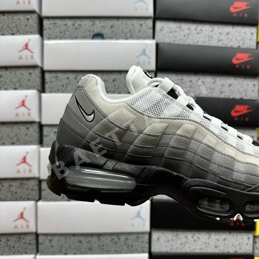 나이키 [KZ2.0] 에어 맥스 95 OG HM4740-007 201561 Nike Air Max 95 OG Big Bubble Granite 상세 이미지 6