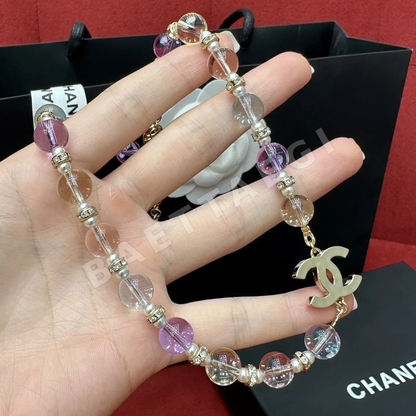 샤넬 다이아몬드 더블 C 글라스 초커 목걸이 상세 이미지 3