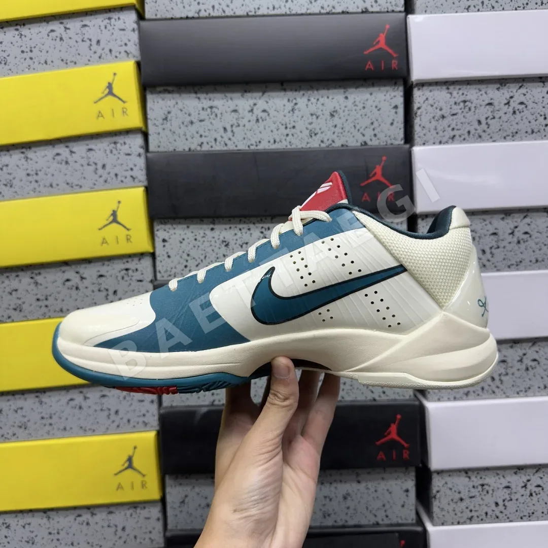 나이키 [GX] 코비 5 프로트로 IZ1852-100 201739 Nike Kobe 5 Protro Caitlin Clark Coconut 상세 이미지 6