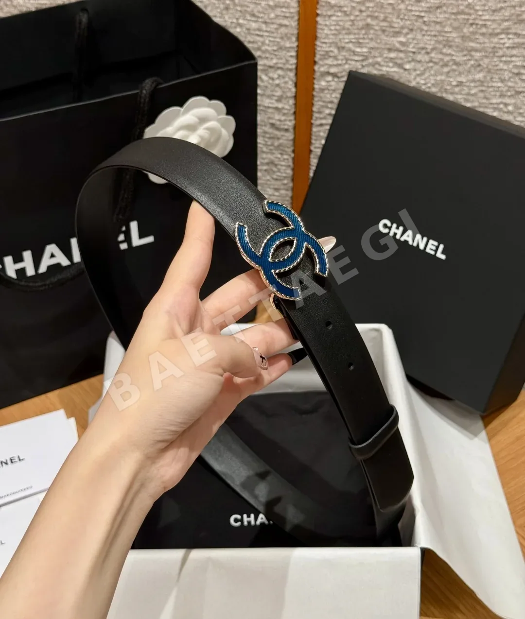 샤넬 클래식 더블 C 골드 버클 소가죽 벨트 상세 이미지 4