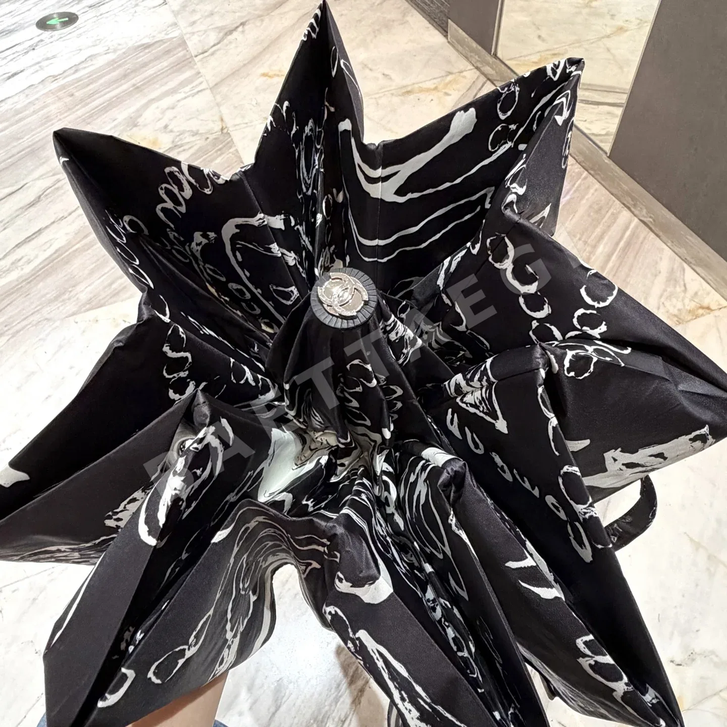 샤넬 우산 85271 Chanel Umbrella 상세 이미지 4