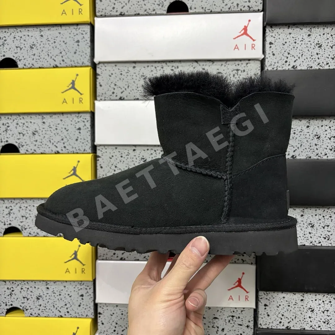 어그 [TOP] 블랙 208869 UGG Classic 3352 -6422 상세 이미지 8
