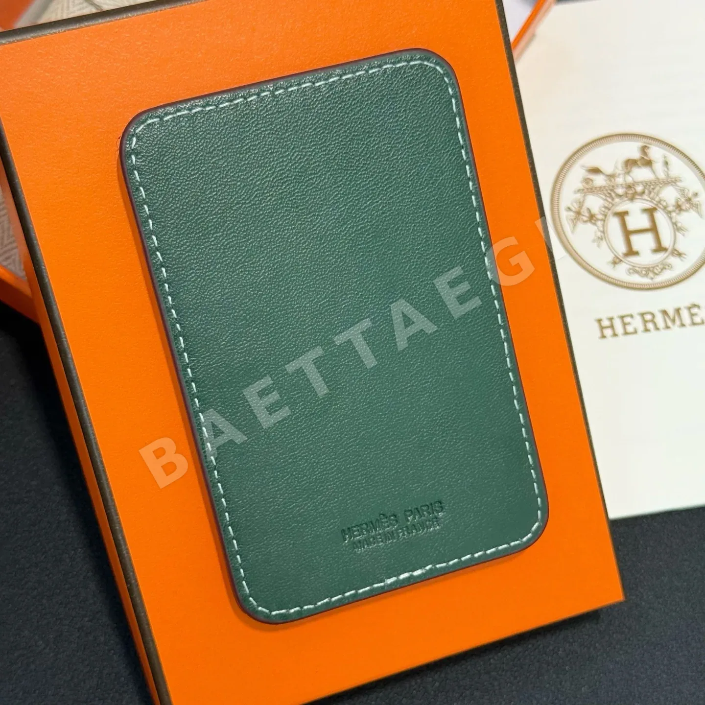 에르메스 맥세이프 마그네틱 지갑 166842 Hermes Wallet 상세 이미지 7