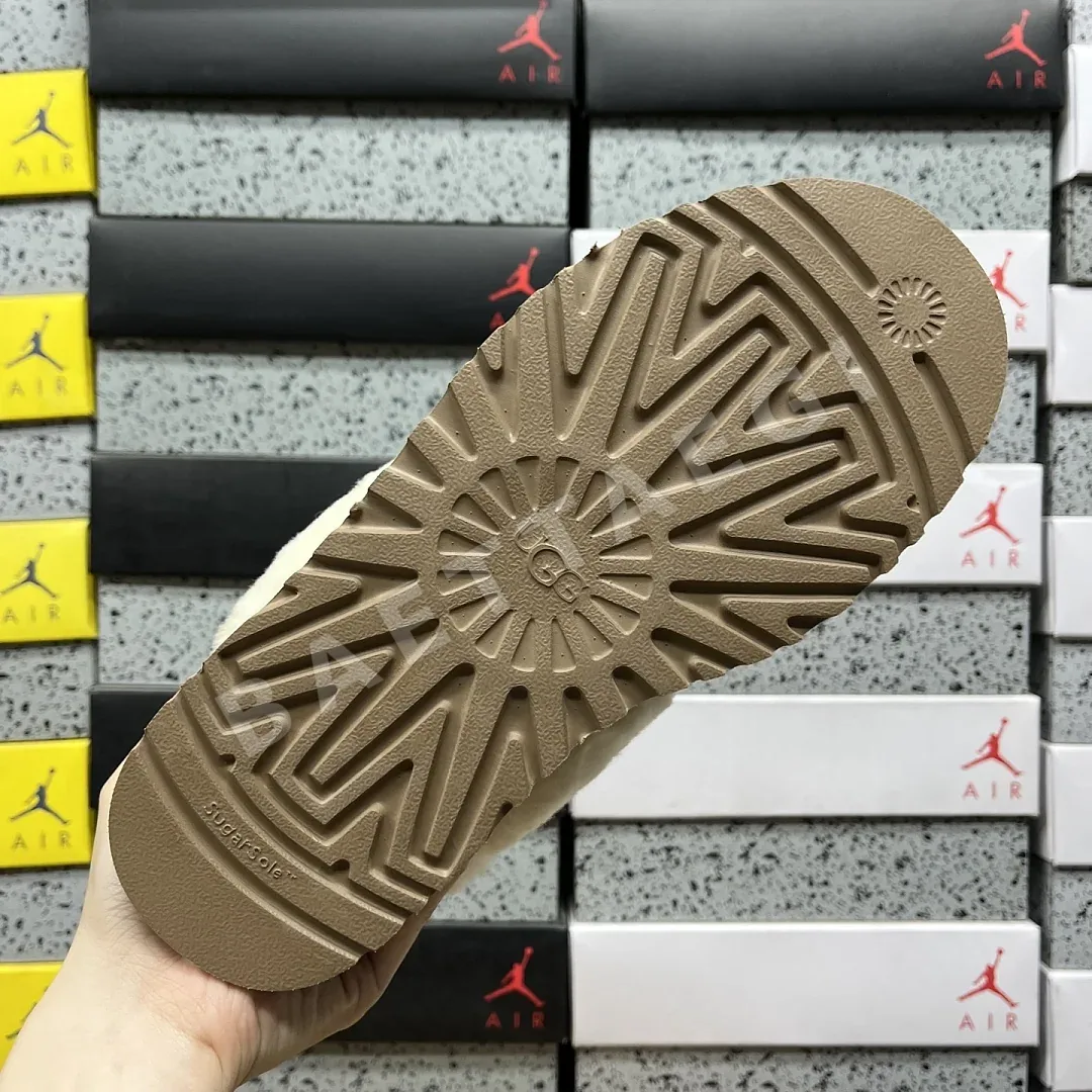 어그 [OT] 209048 UGG 상세 이미지 8