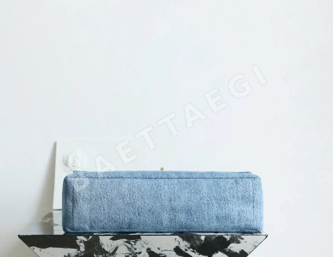샤넬 맥시 플랩 가방 상세 이미지 6