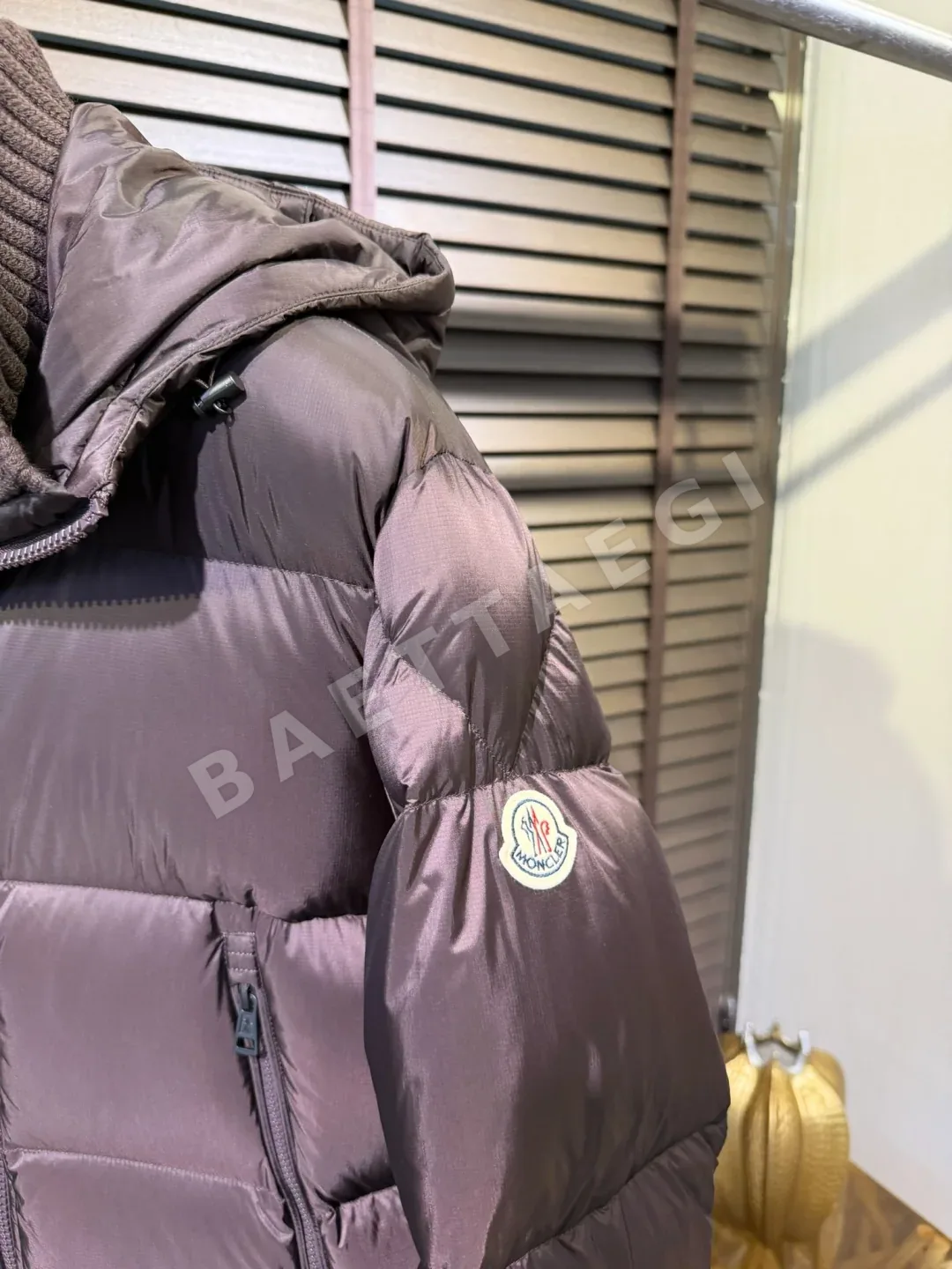 몽클레르 리바우 남성 숏 패딩 상세 이미지 5