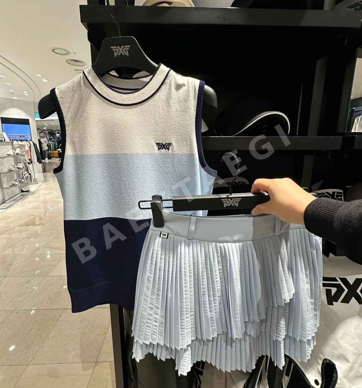 PXG 여성 봄가을용 니트 베스트 153104