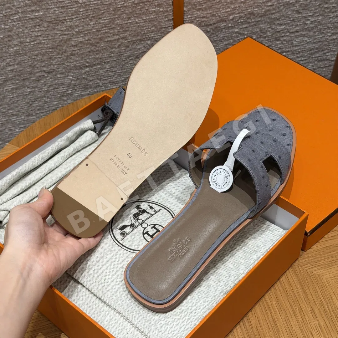 에르메스 오란 샌들 아게이트그레이 타조가죽 H 컷아웃 상세 이미지 6