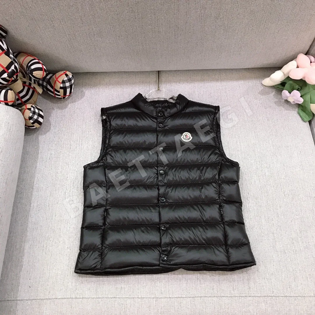 몽클레르 걸즈 스탠드카라 다운베스트 207834