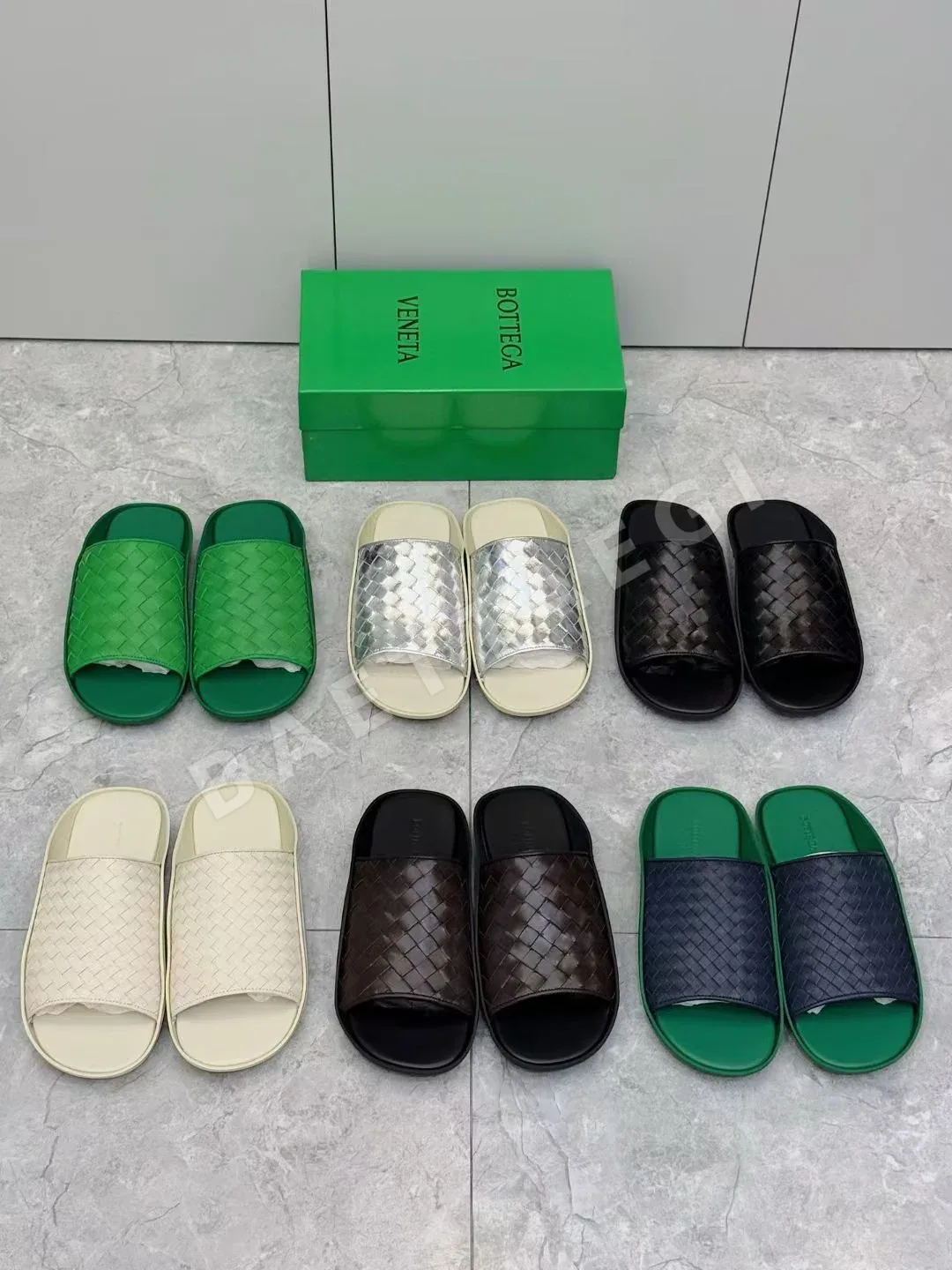 보테가베네타 인트레치아토 가죽 뮬 샌들 상세 이미지 7