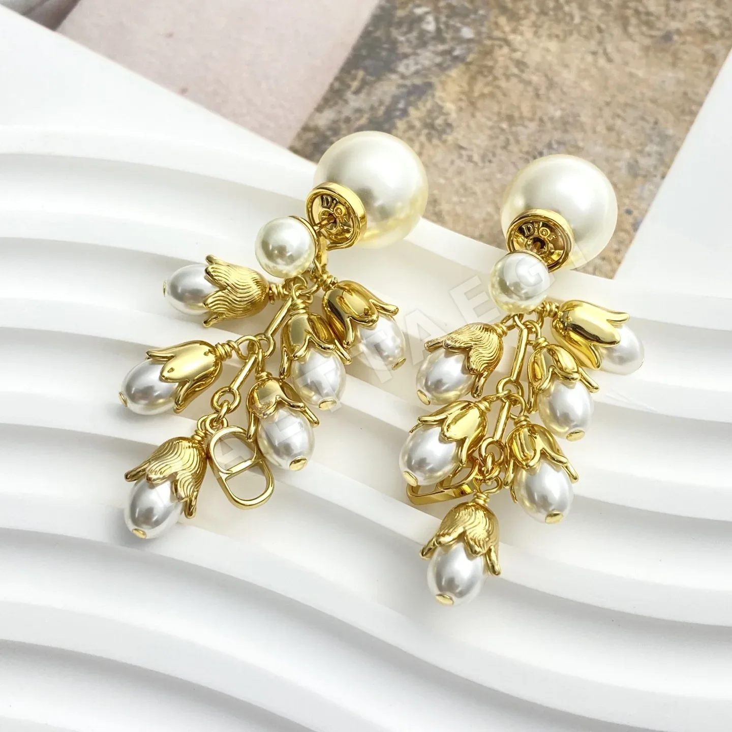 디올 더블 볼 진주 비대칭 귀걸이 상세 이미지 5