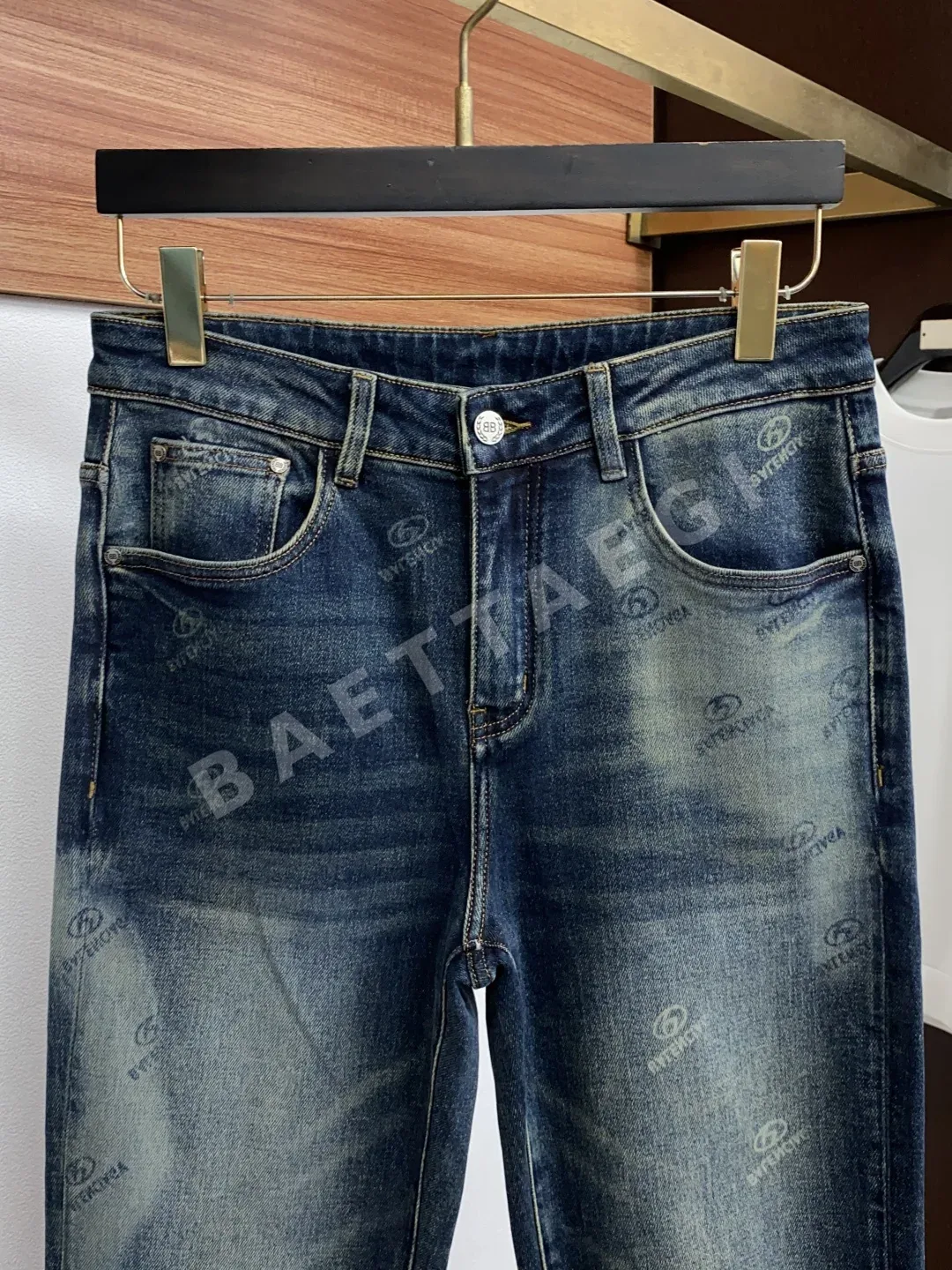 지방시 남성 스트레이트 레그 바지 상세 이미지 3