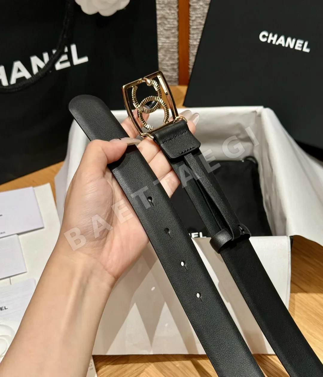 샤넬 클래식 더블 C 가죽 벨트 상세 이미지 5