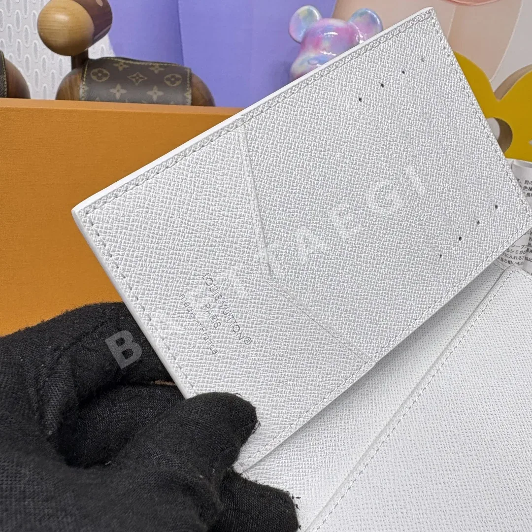 루이비통 컬러 모노그램 캔버스 패스포트 홀더 지갑 상세 이미지 7