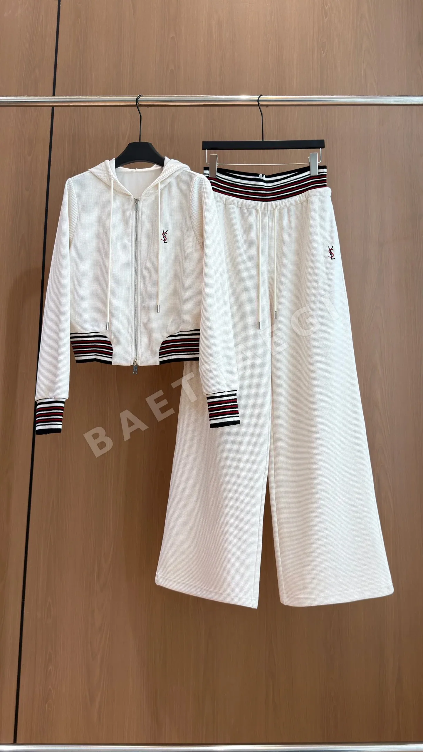 생로랑 여성 웨빙 재킷 팬츠 세트 상세 이미지 4