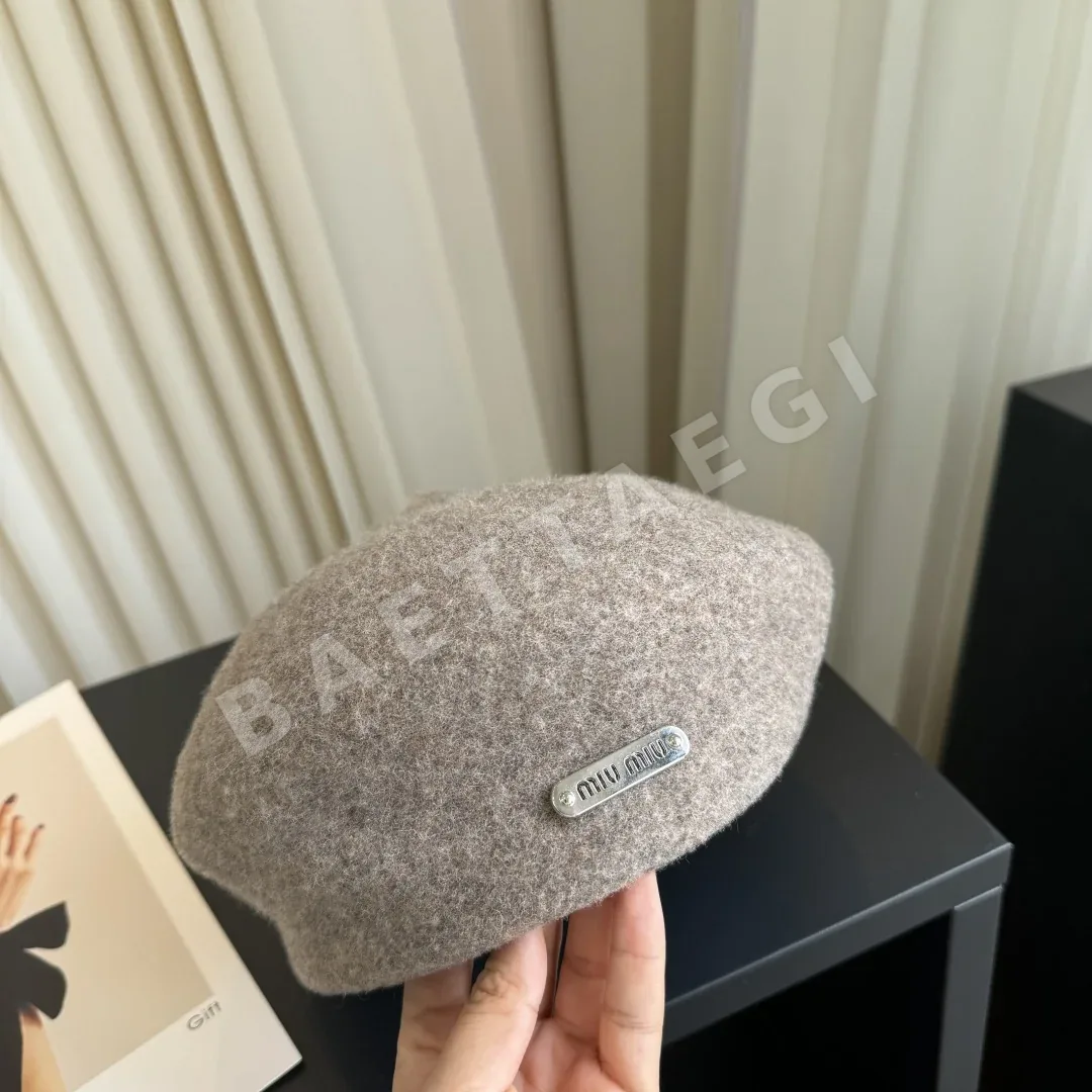 미우미우 모자 185843 Miu Miu Cap 상세 이미지 3