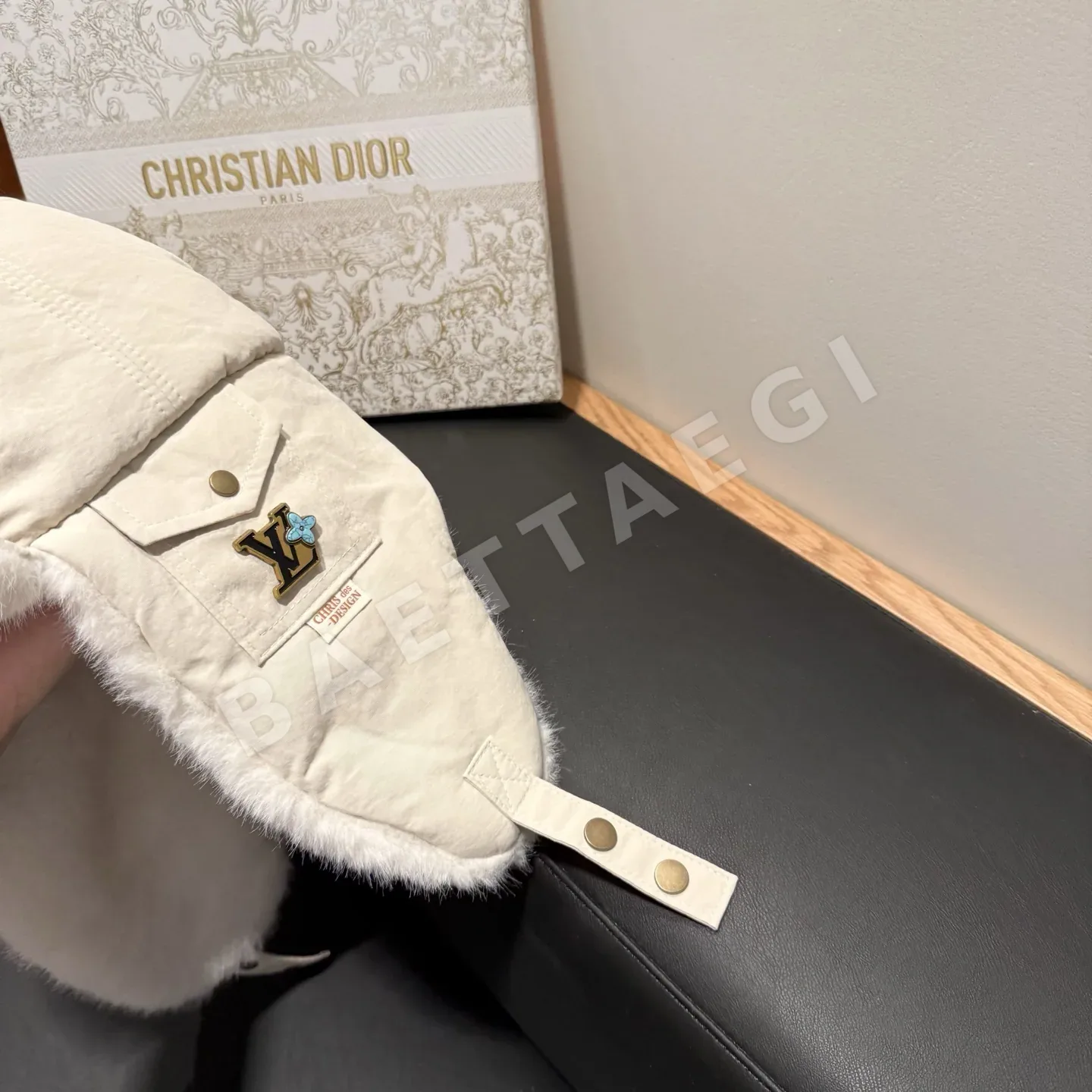 루이비통 플러시 방한 비행 모자 상세 이미지 7