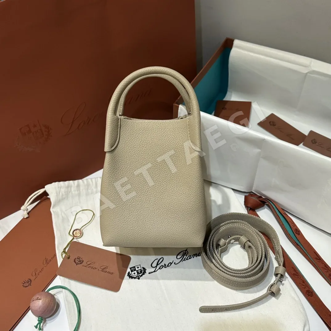 로로피아나 라 프레리 버켓 가방 상세 이미지 2