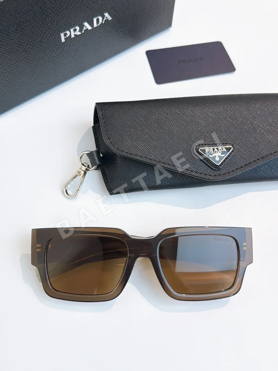프라다 선글라스 74326 Prada Sunglasses 상세 이미지 4