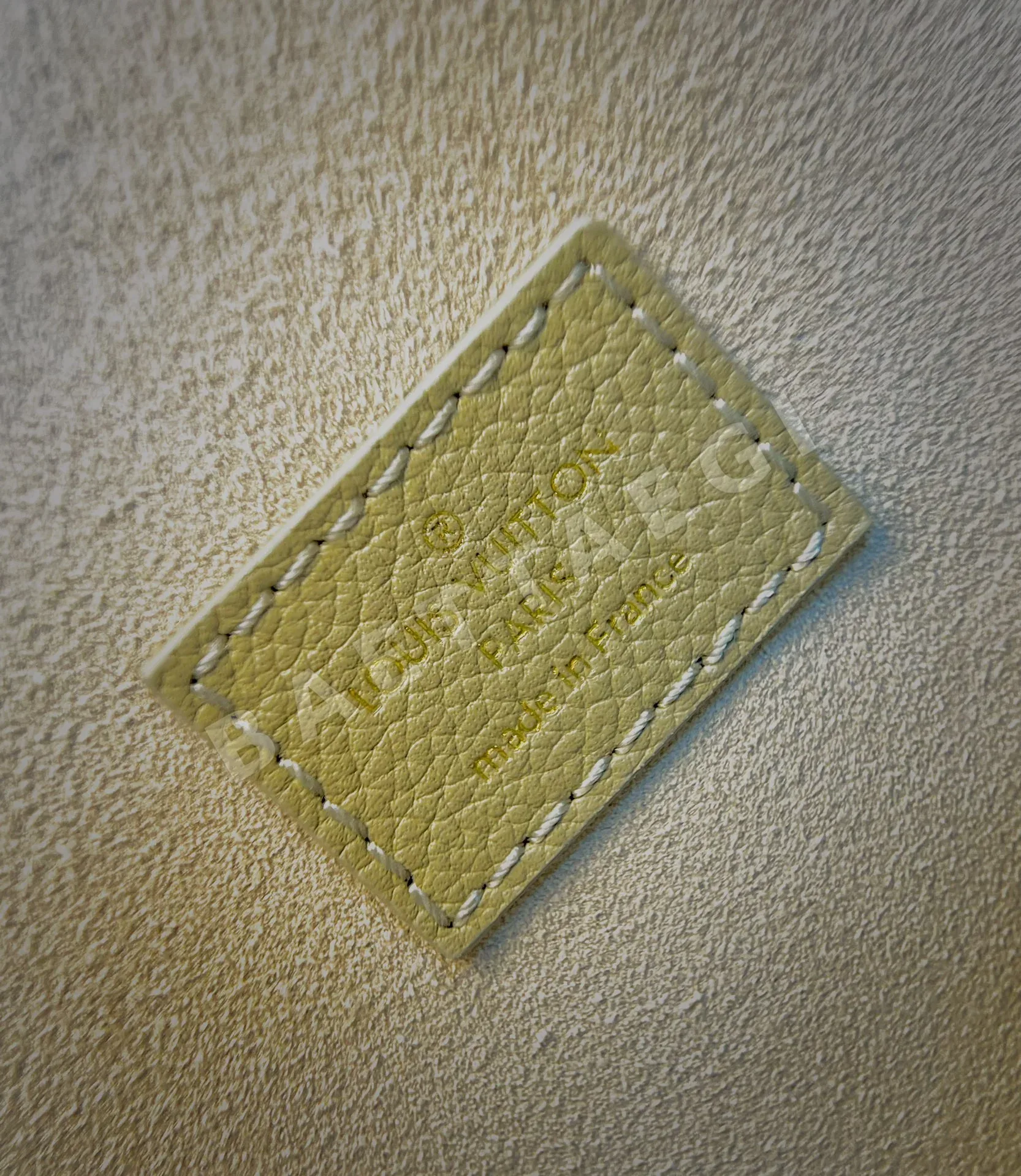 루이비통 라이트 그린 스웨이드 중형 핸드백 M25343 상세 이미지 7