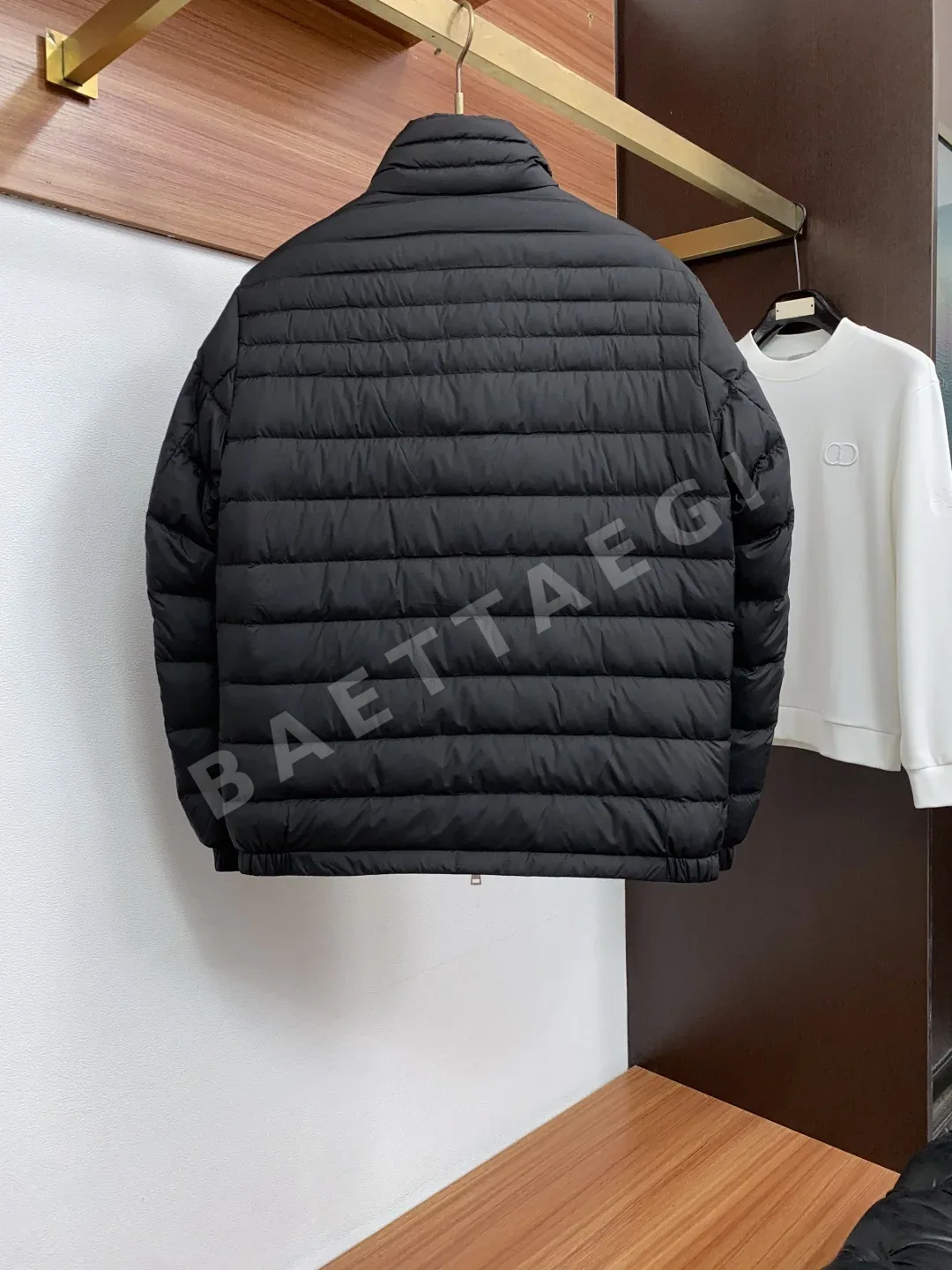 몽클레르 남성 다운 패딩 점퍼 상세 이미지 9