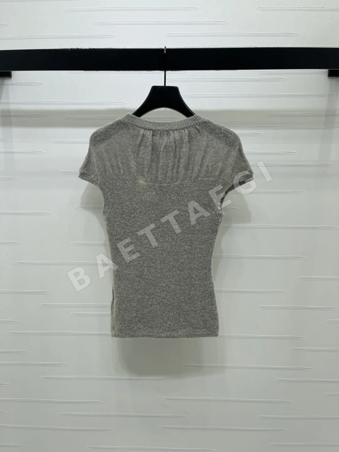 로에베 여성 크루넥 반팔 니트 티셔츠 상세 이미지 8