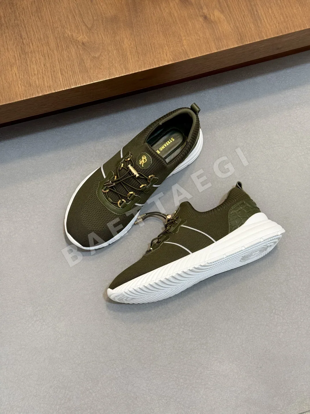 스테파노리치 스니커즈 남성 송아지가죽 브랜드 로고 상세 이미지 5