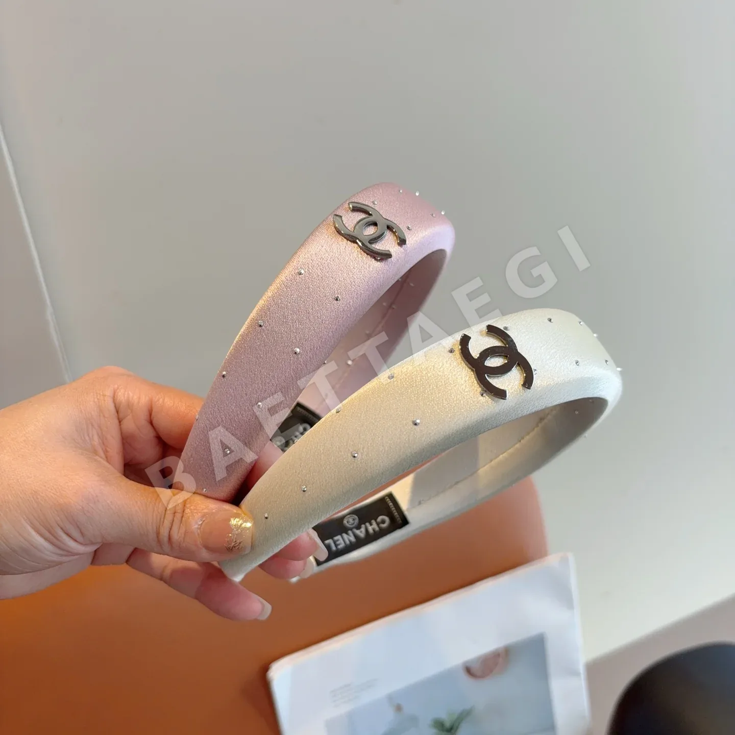 샤넬 더블 C 로고 미니 헤드밴드 상세 이미지 4